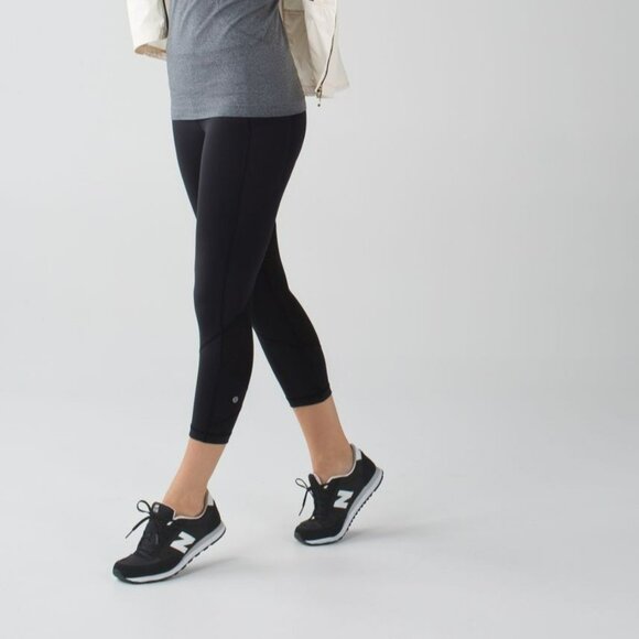Lululemon Pace Rival Crop *22", Black (early release), size 6 - READ - Picture 1 of 15